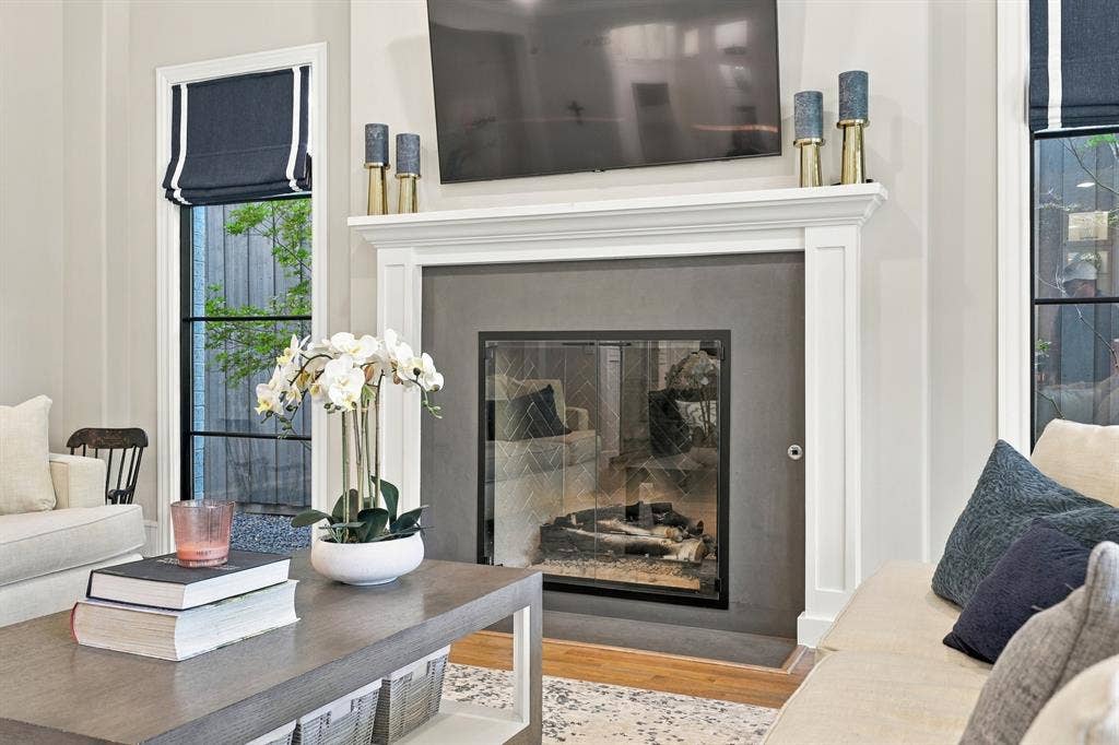 4112 Santa Barbara Drive, Dallas, TX 75214 4112 Santa Barbara Drive, Dallas, TX 75214