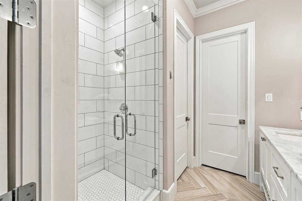 4112 Santa Barbara Drive, Dallas, TX 75214 4112 Santa Barbara Drive, Dallas, TX 75214