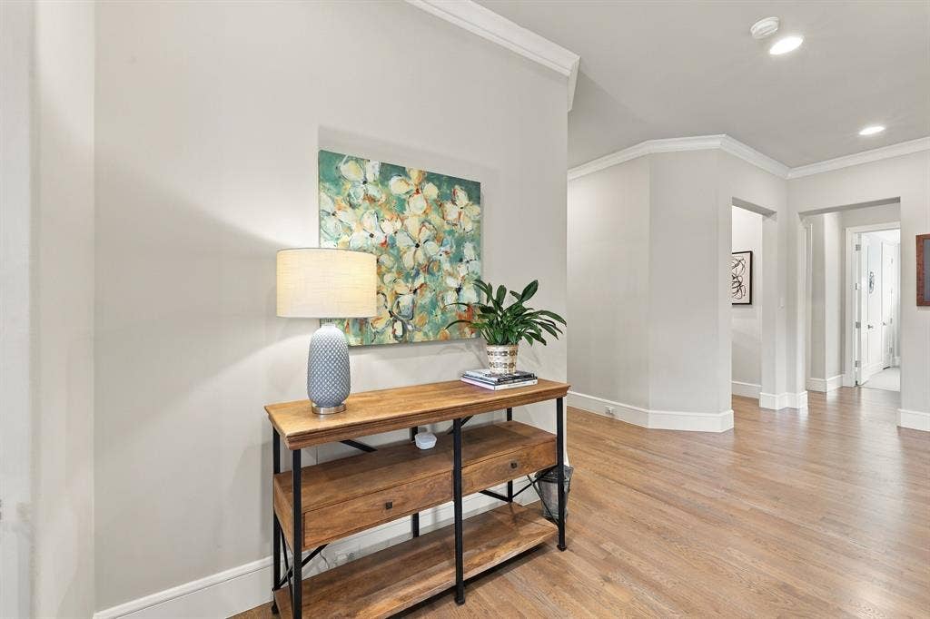 4112 Santa Barbara Drive, Dallas, TX 75214 4112 Santa Barbara Drive, Dallas, TX 75214