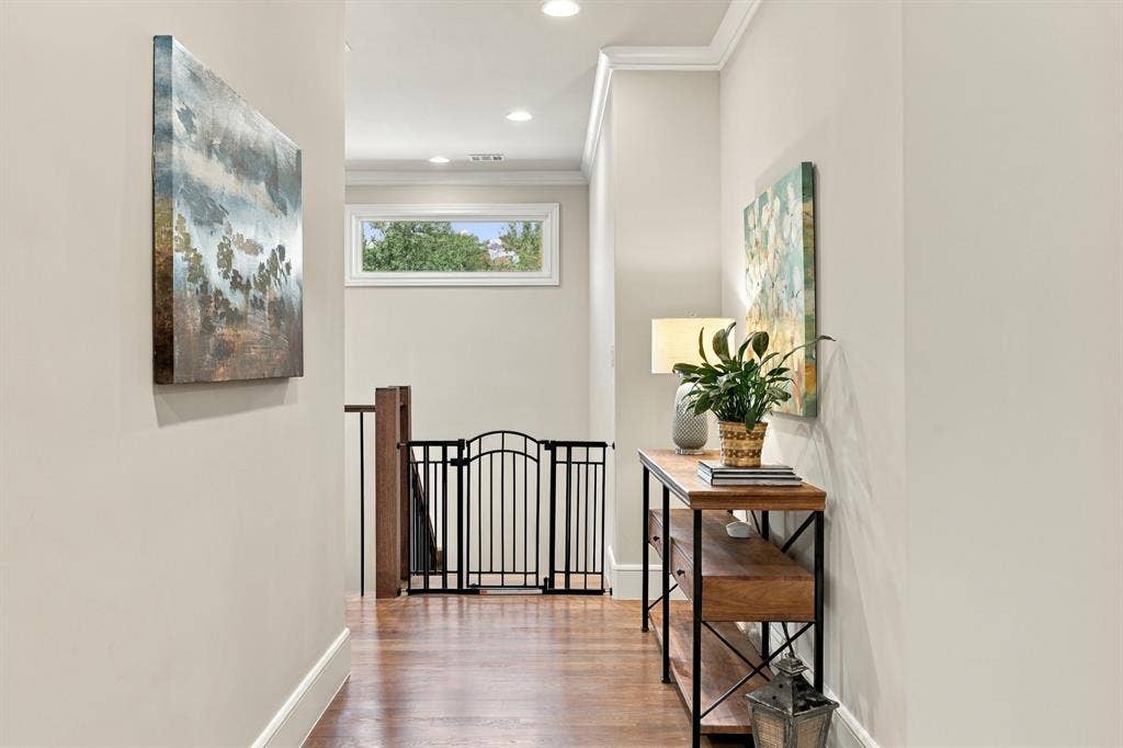 4112 Santa Barbara Drive, Dallas, TX 75214 4112 Santa Barbara Drive, Dallas, TX 75214