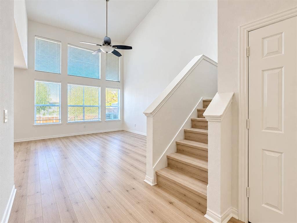 10017 Dryden Lane, Plano, TX 75025 10017 Dryden Lane, Plano, TX 75025