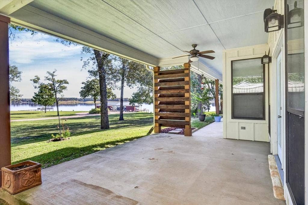 3410 Christina Court N, Athens, TX 75752 3410 Christina Court N, Athens, TX 75752