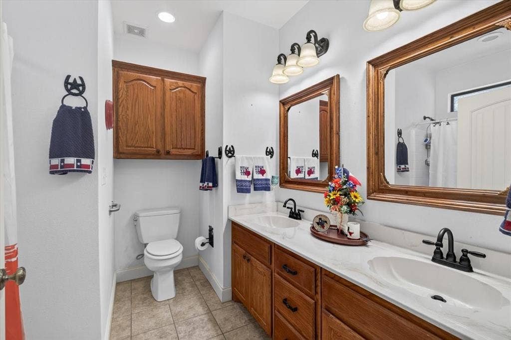 3410 Christina Court N, Athens, TX 75752 3410 Christina Court N, Athens, TX 75752