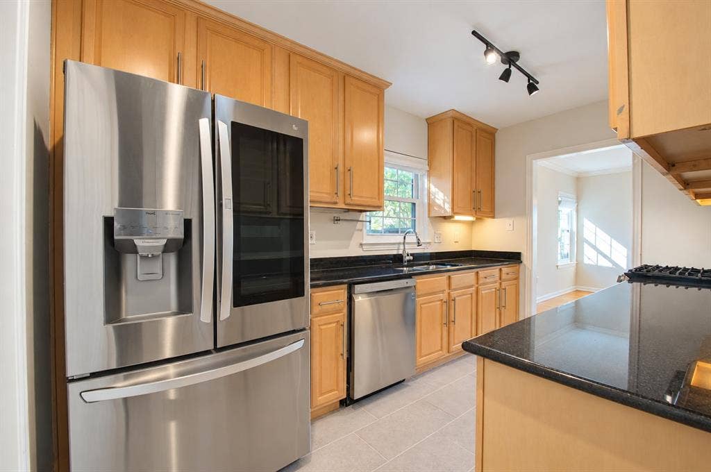 6050 Ellsworth Avenue, Dallas, TX 75206
