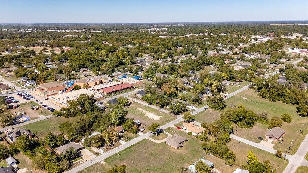 926 Frances Street S, Terrell, TX 75160 926 Frances Street S, Terrell, TX 75160