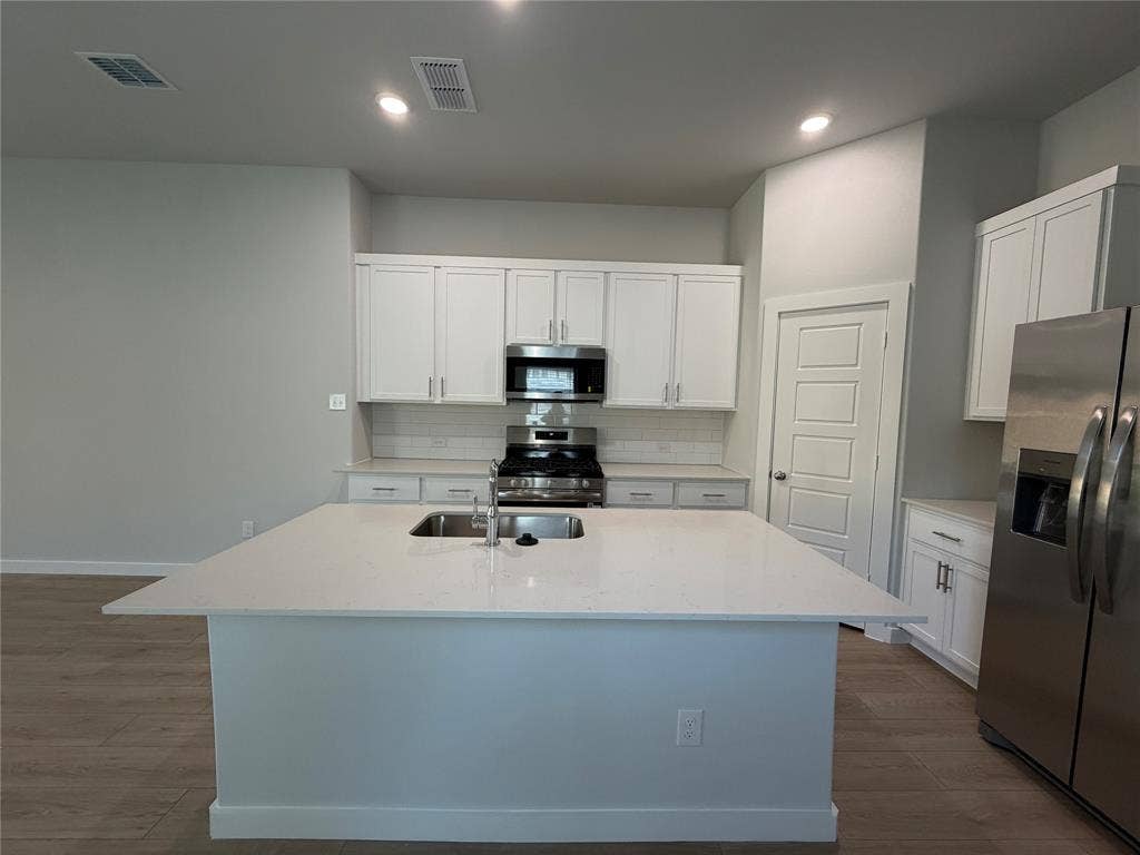 528 Green Gables Drive, Princeton, TX 75071 528 Green Gables Drive, Princeton, TX 75071