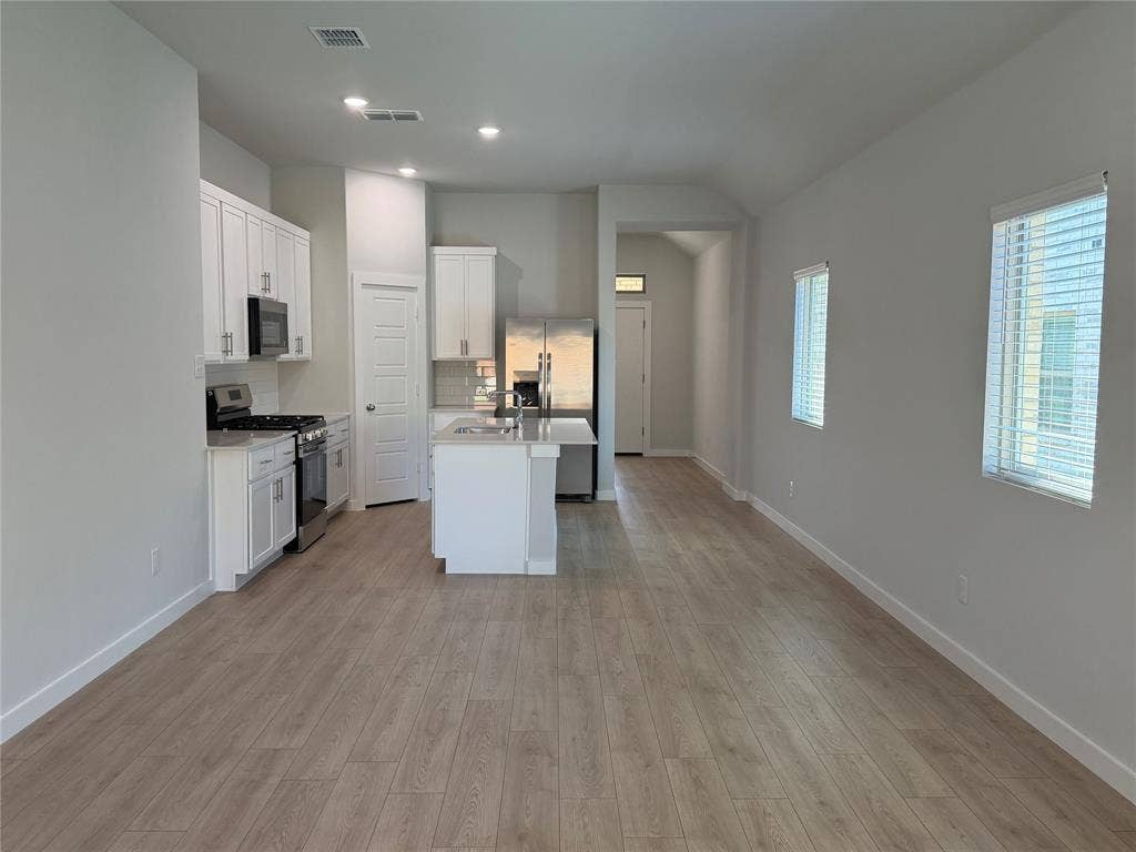 528 Green Gables Drive, Princeton, TX 75071 528 Green Gables Drive, Princeton, TX 75071