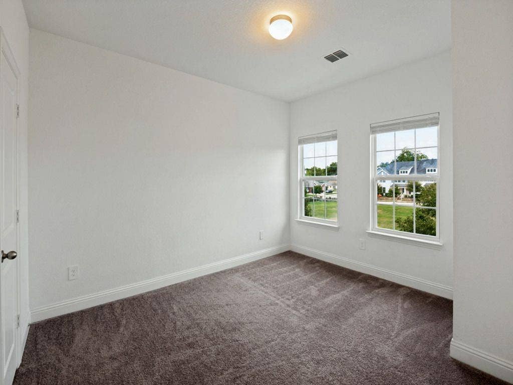 1024 Thomas Place, Carrollton, TX 75006 1024 Thomas Place, Carrollton, TX 75006