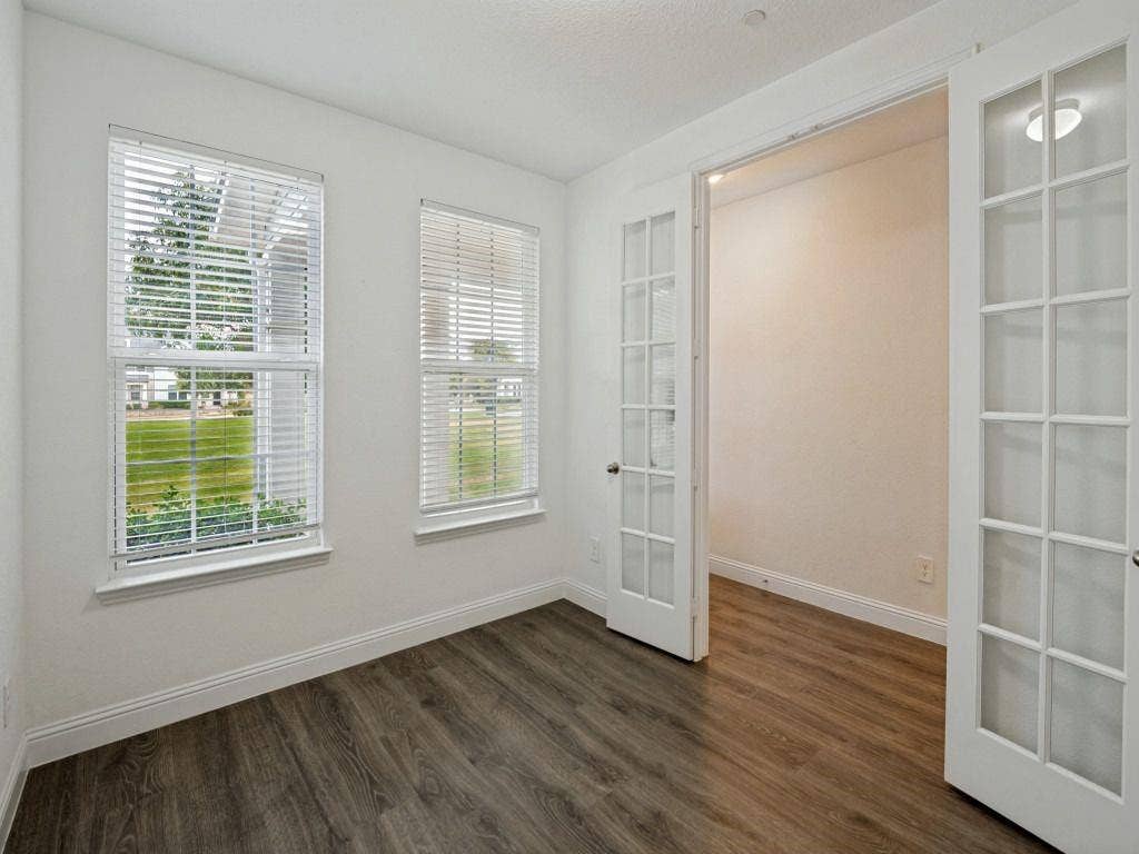 1024 Thomas Place, Carrollton, TX 75006 1024 Thomas Place, Carrollton, TX 75006