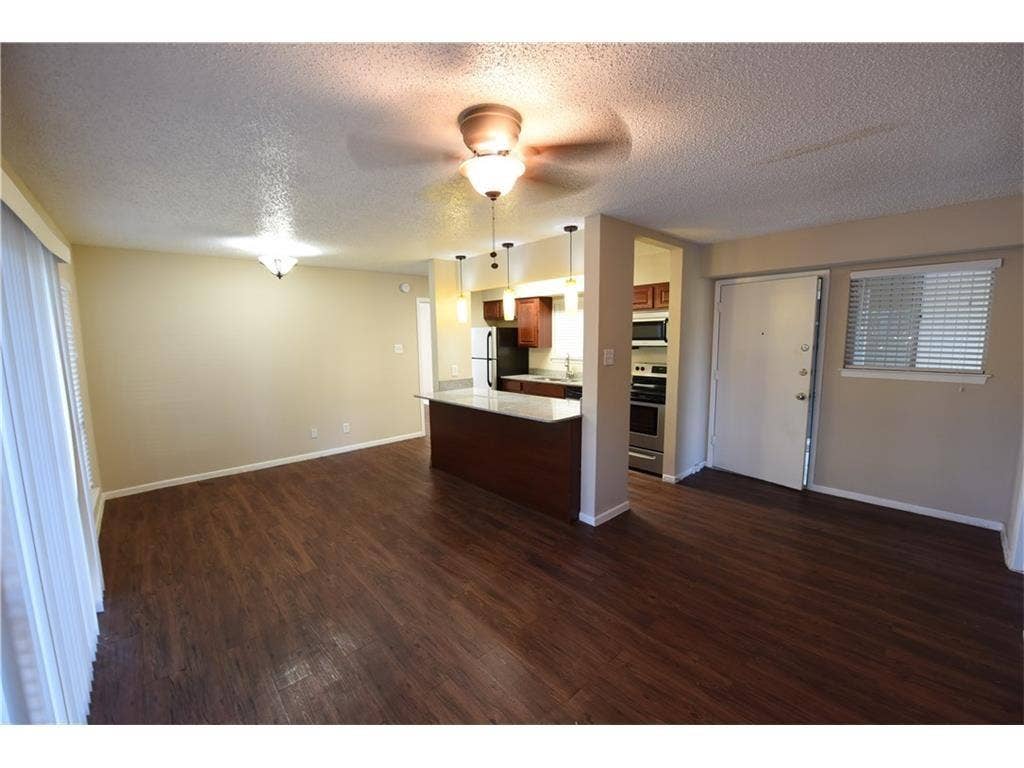 2833 Kings Road, #101, Dallas, TX 75219 2833 Kings Road, #101, Dallas, TX 75219
