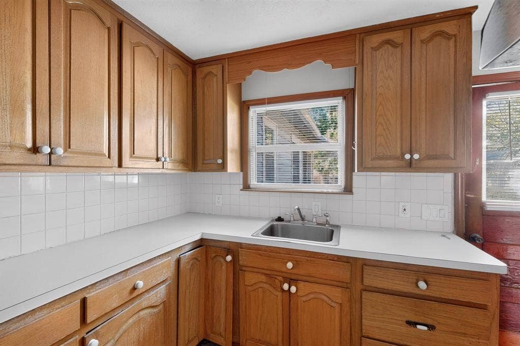 2053 Westchester Drive, Garland, TX 75041 2053 Westchester Drive, Garland, TX 75041