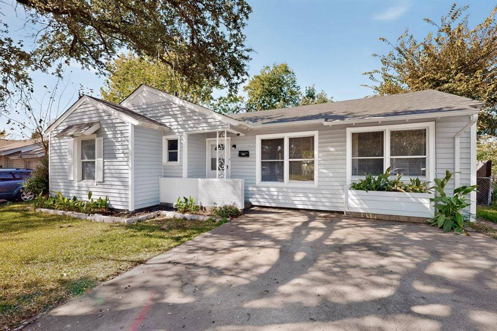 2053 Westchester Drive, Garland, TX 75041 2053 Westchester Drive, Garland, TX 75041