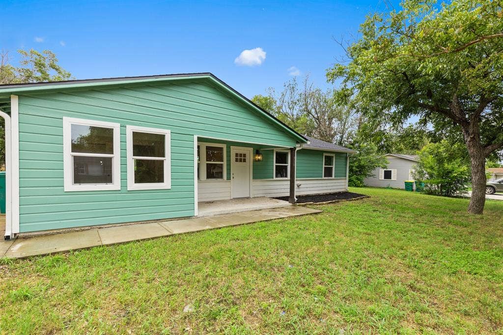 310 Lawndale Street, Waco, TX 76706 310 Lawndale Street, Waco, TX 76706