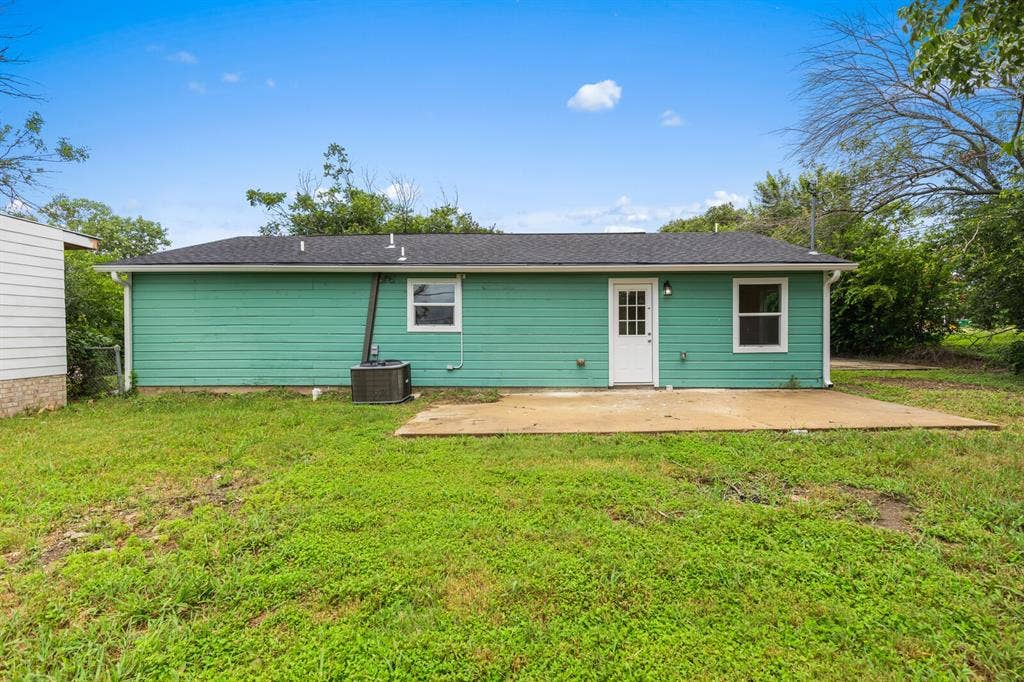 310 Lawndale Street, Waco, TX 76706 310 Lawndale Street, Waco, TX 76706