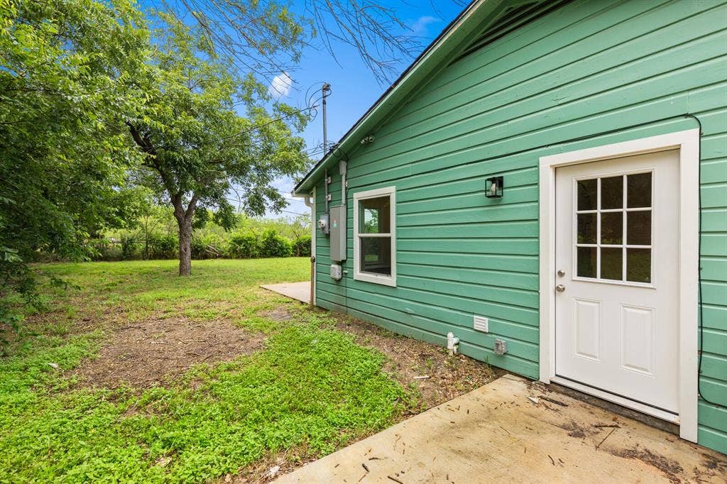 310 Lawndale Street, Waco, TX 76706 310 Lawndale Street, Waco, TX 76706
