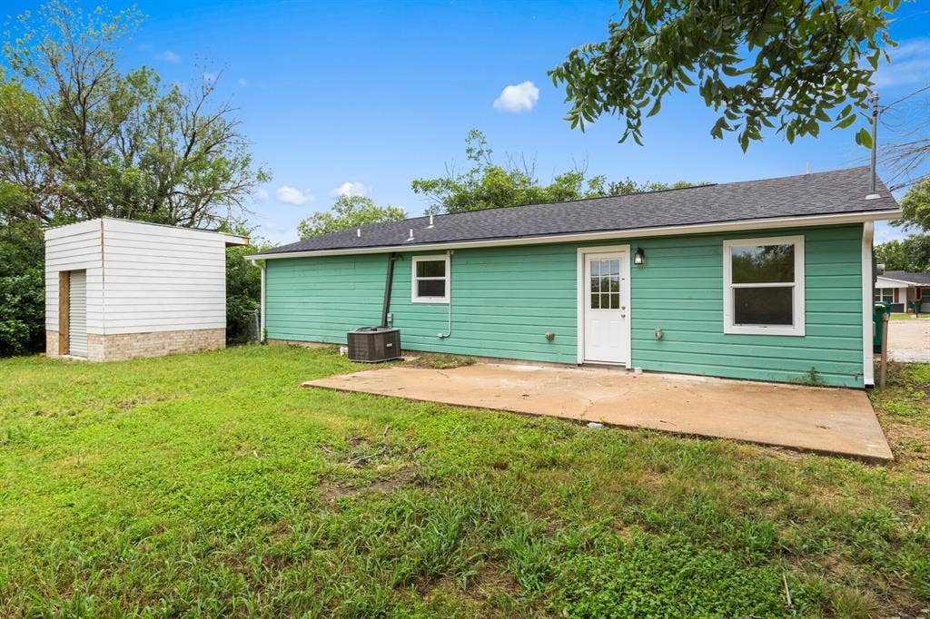 310 Lawndale Street, Waco, TX 76706 310 Lawndale Street, Waco, TX 76706