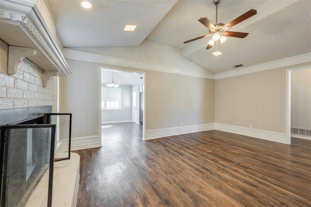 109 E Willow Lane, Princeton, TX 75407 109 E Willow Lane, Princeton, TX 75407