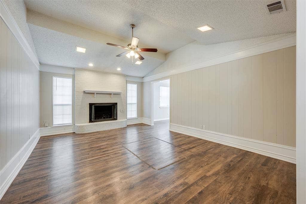 109 E Willow Lane, Princeton, TX 75407 109 E Willow Lane, Princeton, TX 75407