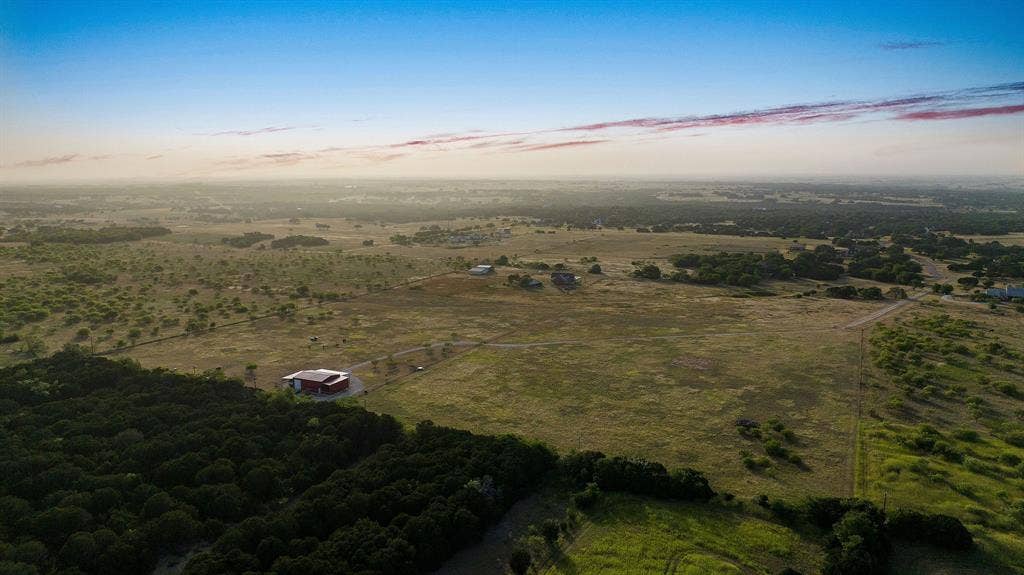 1095 Austin Hines Drive, China Spring, TX 76633 1095 Austin Hines Drive, China Spring, TX 76633