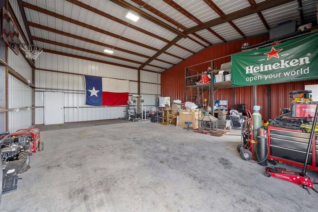 1095 Austin Hines Drive, China Spring, TX 76633 1095 Austin Hines Drive, China Spring, TX 76633