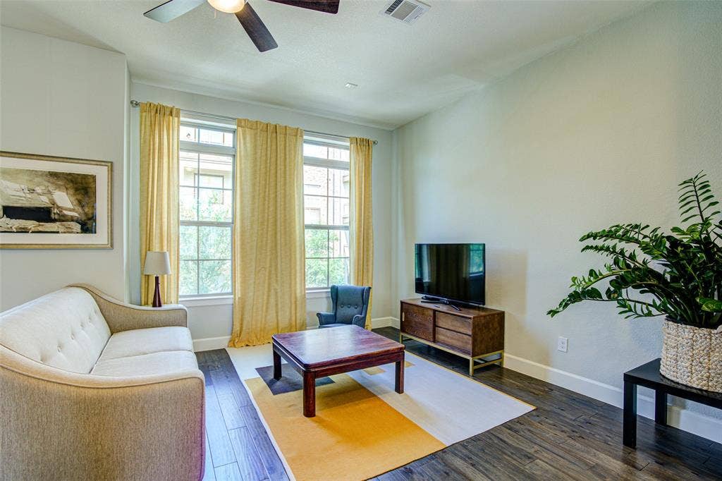 2725 Yellow Jasmine Lane, Dallas, TX 75212 2725 Yellow Jasmine Lane, Dallas, TX 75212