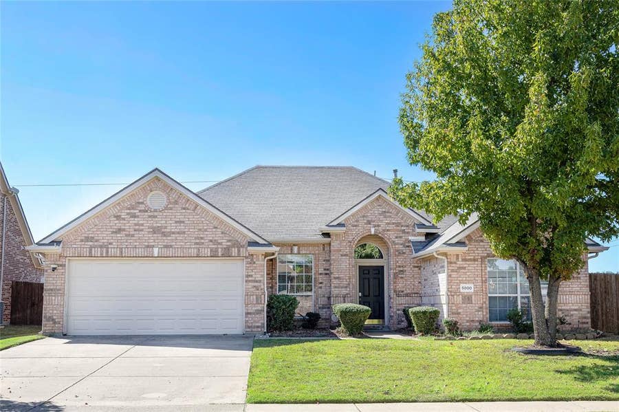 Property photo for 5800 Tribune Way, Plano, TX