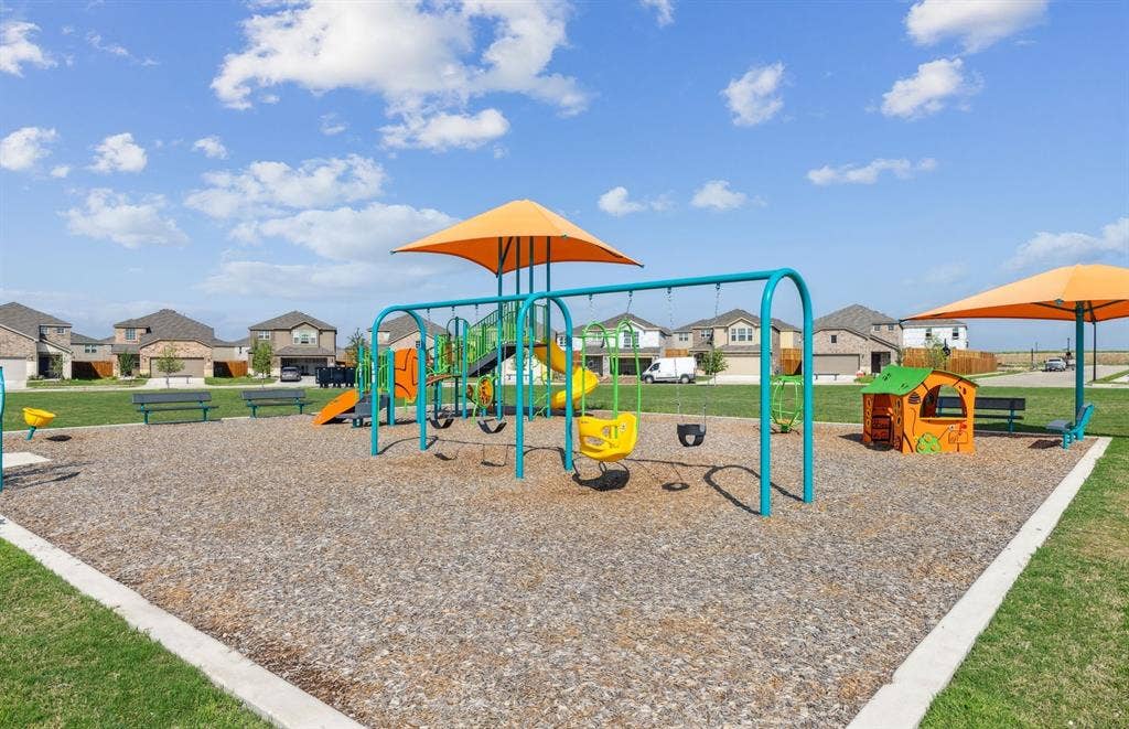 1056 Clear Dusk Lane, Forney, TX 75126 Covered seating by the playground