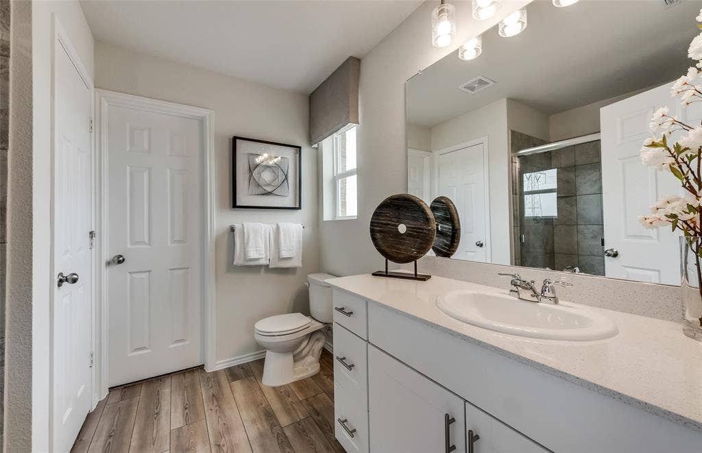 1056 Clear Dusk Lane, Forney, TX 75126 *Model Representation - Owner's private bath