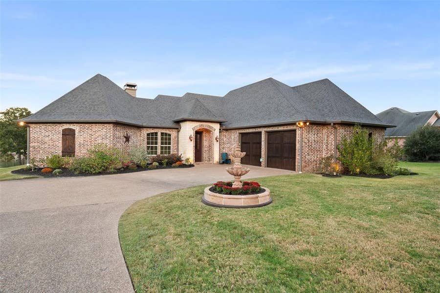 Property photo for 108 County Road 3187, Corsicana, TX
