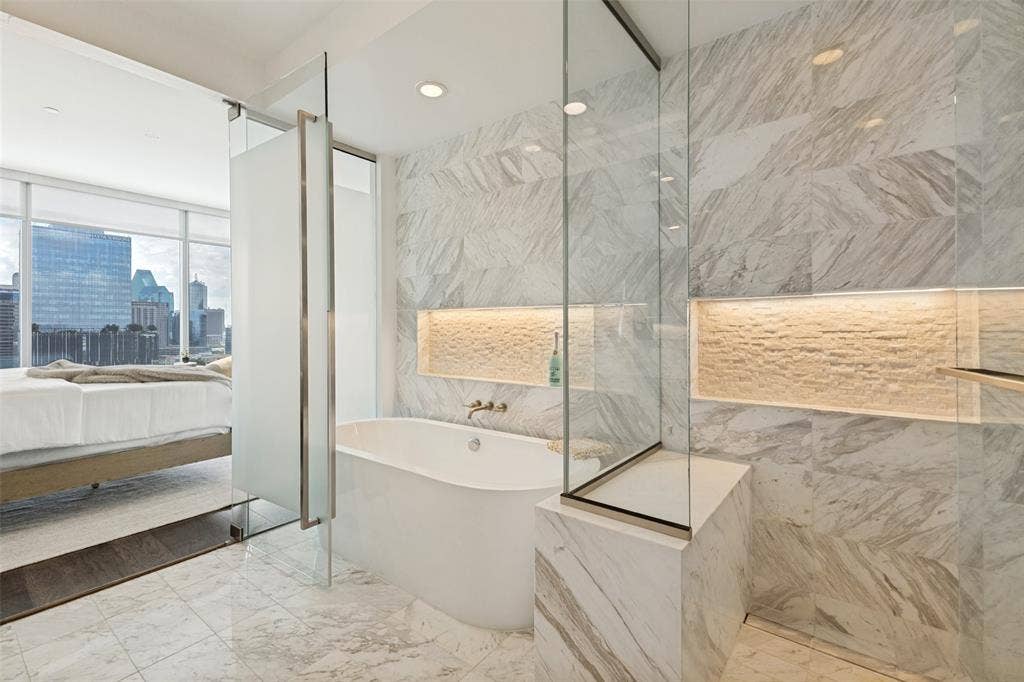 3130 N Harwood Street, #1701, Dallas, TX 75202 3130 N Harwood Street, #1701, Dallas, TX 75202