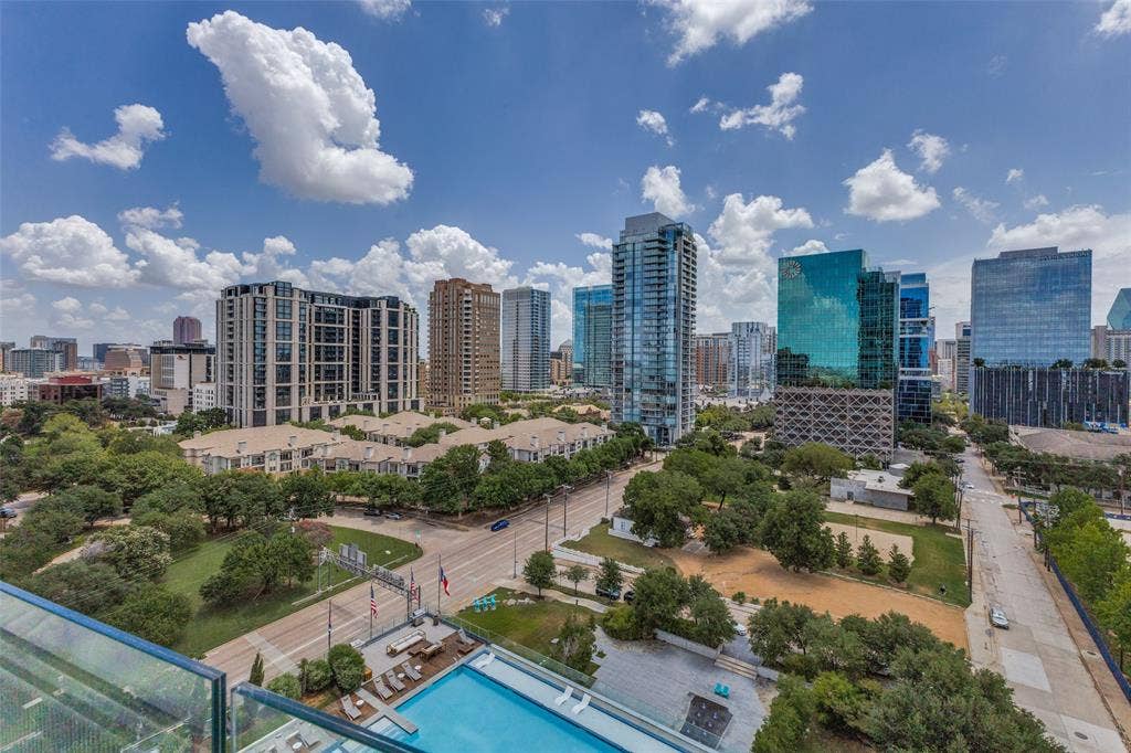 3130 N Harwood Street, #1701, Dallas, TX 75202 3130 N Harwood Street, #1701, Dallas, TX 75202