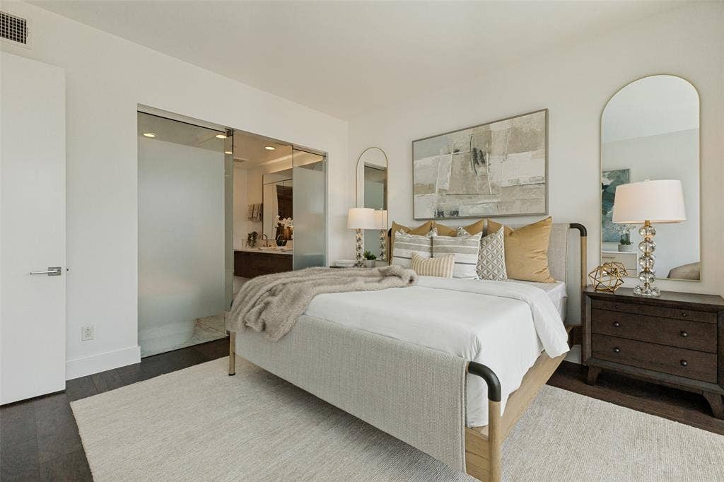 3130 N Harwood Street, #1701, Dallas, TX 75202 3130 N Harwood Street, #1701, Dallas, TX 75202