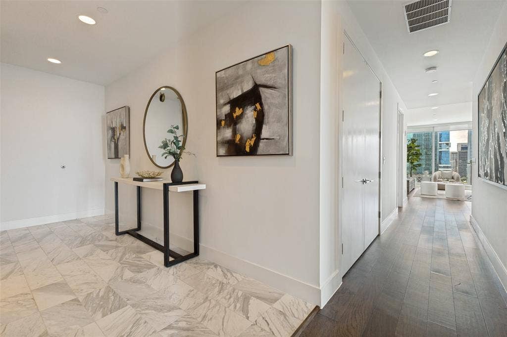 3130 N Harwood Street, #1701, Dallas, TX 75202 3130 N Harwood Street, #1701, Dallas, TX 75202