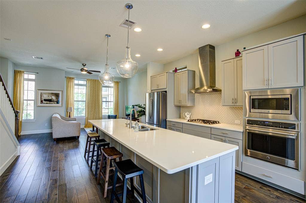 2725 Yellow Jasmine Lane, Dallas, TX 75212 2725 Yellow Jasmine Lane, Dallas, TX 75212