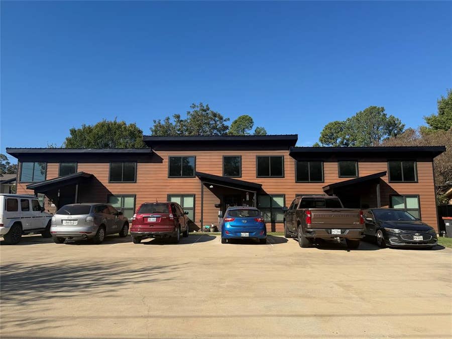 Property photo for 675 20th Street NE, #655, Paris, TX