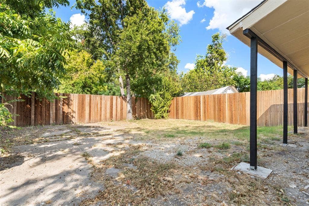 604 S Fitzhugh Avenue, Dallas, TX 75223 604 S Fitzhugh Avenue, Dallas, TX 75223
