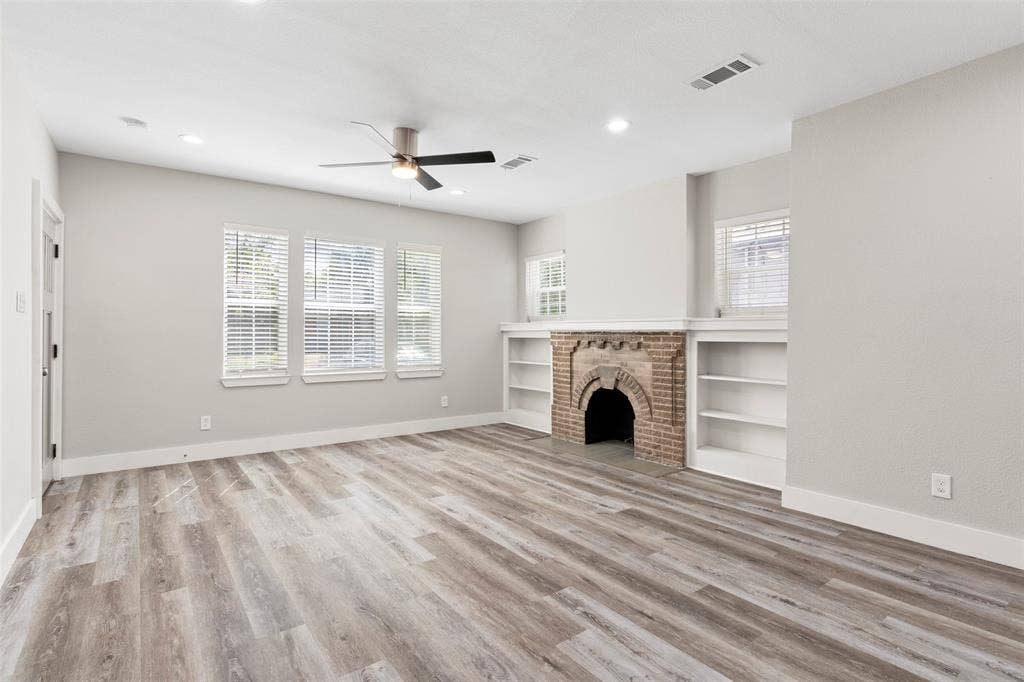 604 S Fitzhugh Avenue, Dallas, TX 75223 604 S Fitzhugh Avenue, Dallas, TX 75223