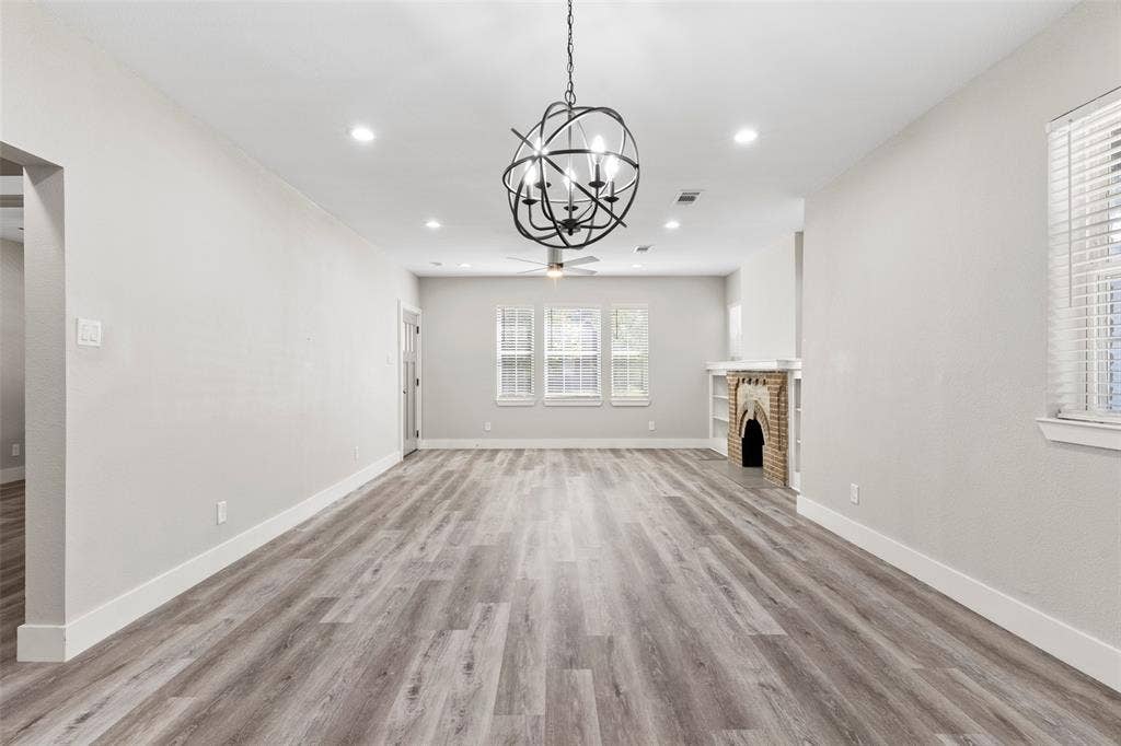 604 S Fitzhugh Avenue, Dallas, TX 75223 604 S Fitzhugh Avenue, Dallas, TX 75223