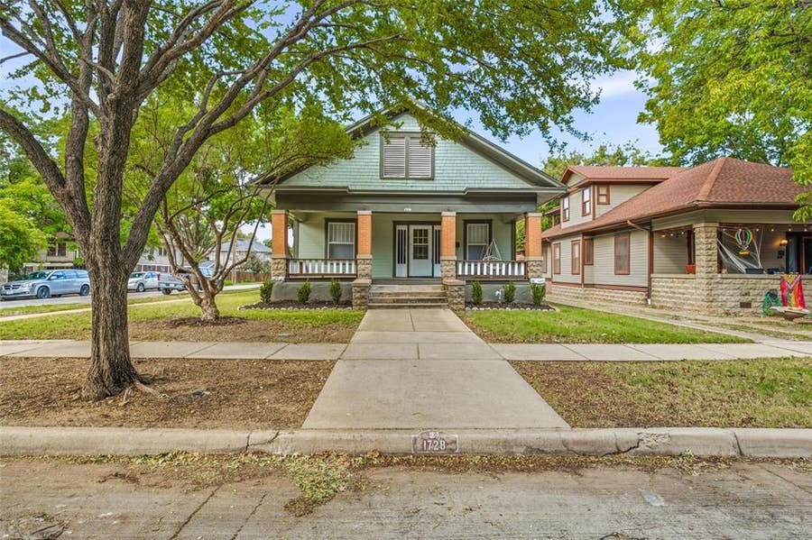 Property photo for 1728 5th Avenue, Fort Worth, TX