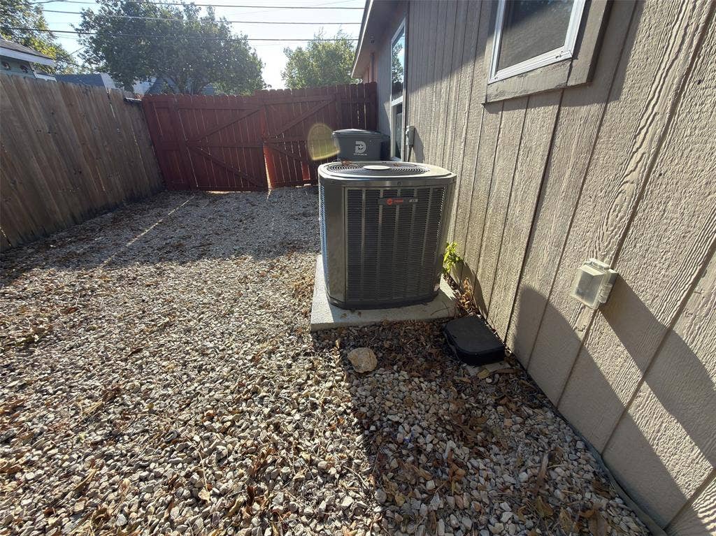 402 Condenser