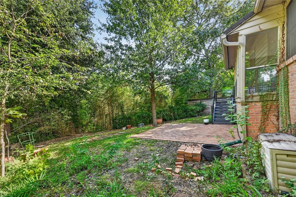 2518 Maple Springs Boulevard, Dallas, TX 75235 2518 Maple Springs Boulevard, Dallas, TX 75235