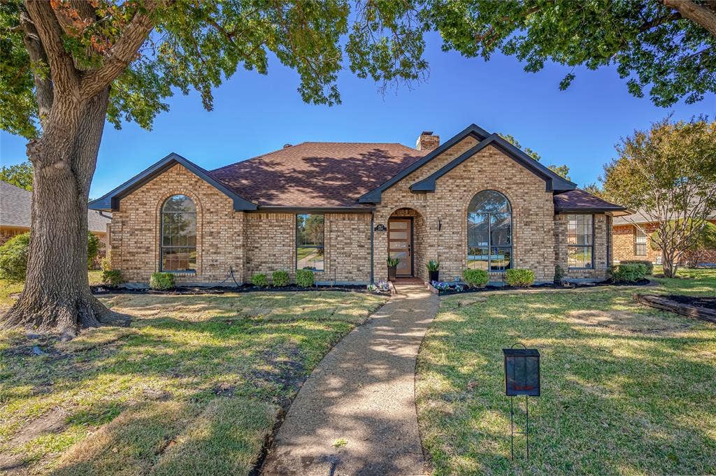 3106 University Drive, Rowlett, TX 75088 3106 University Drive, Rowlett, TX 75088