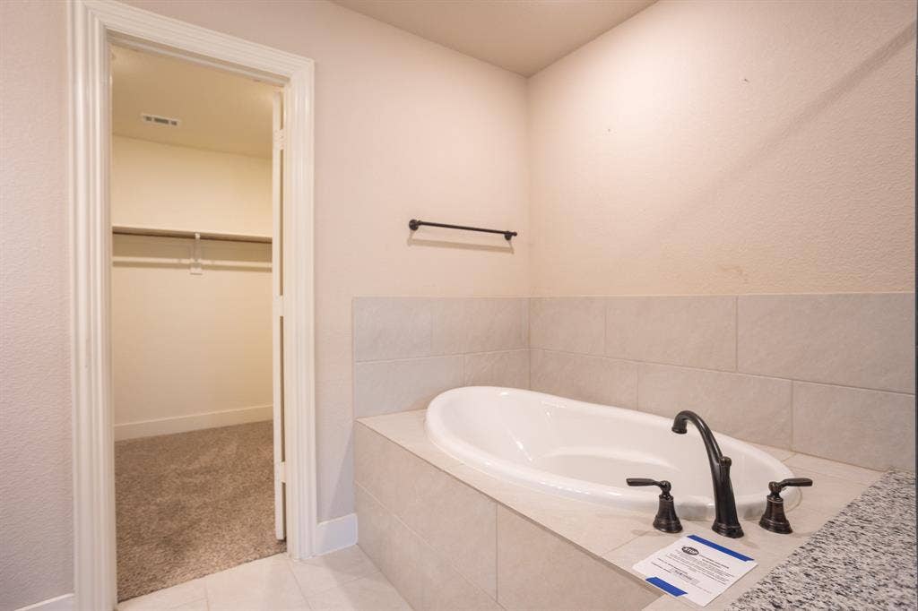 4613 Wildflower Way, Midlothian, TX 76065 4613 Wildflower Way, Midlothian, TX 76065