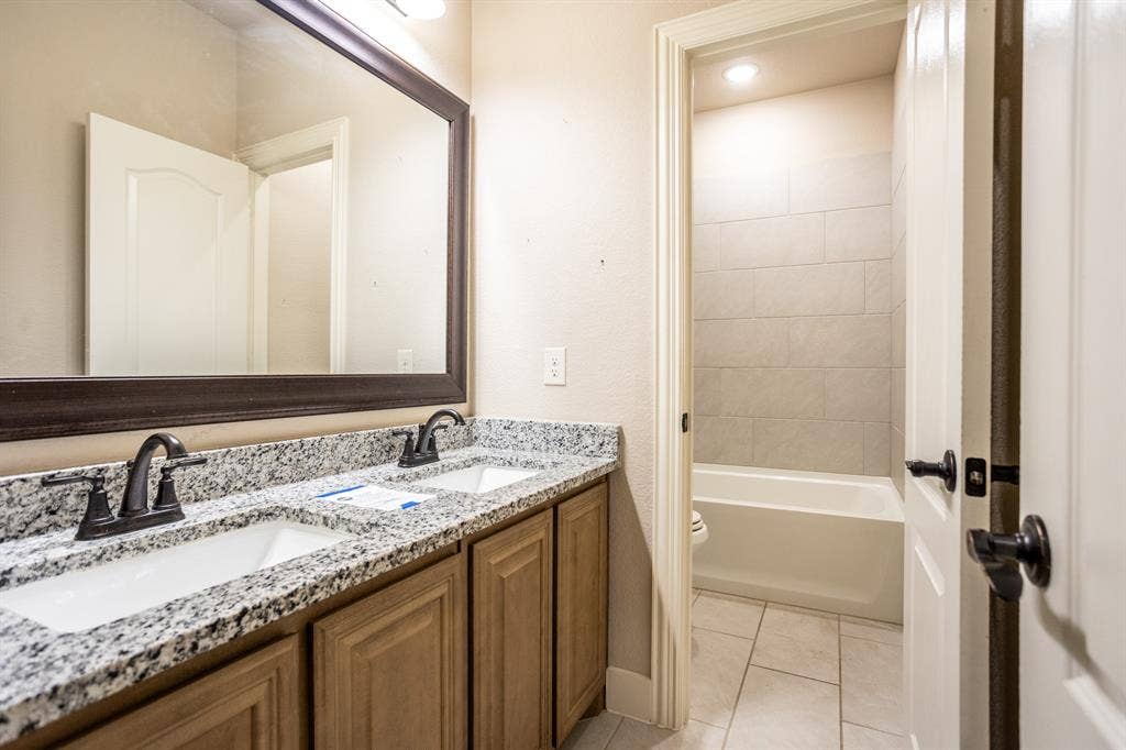 4613 Wildflower Way, Midlothian, TX 76065 4613 Wildflower Way, Midlothian, TX 76065