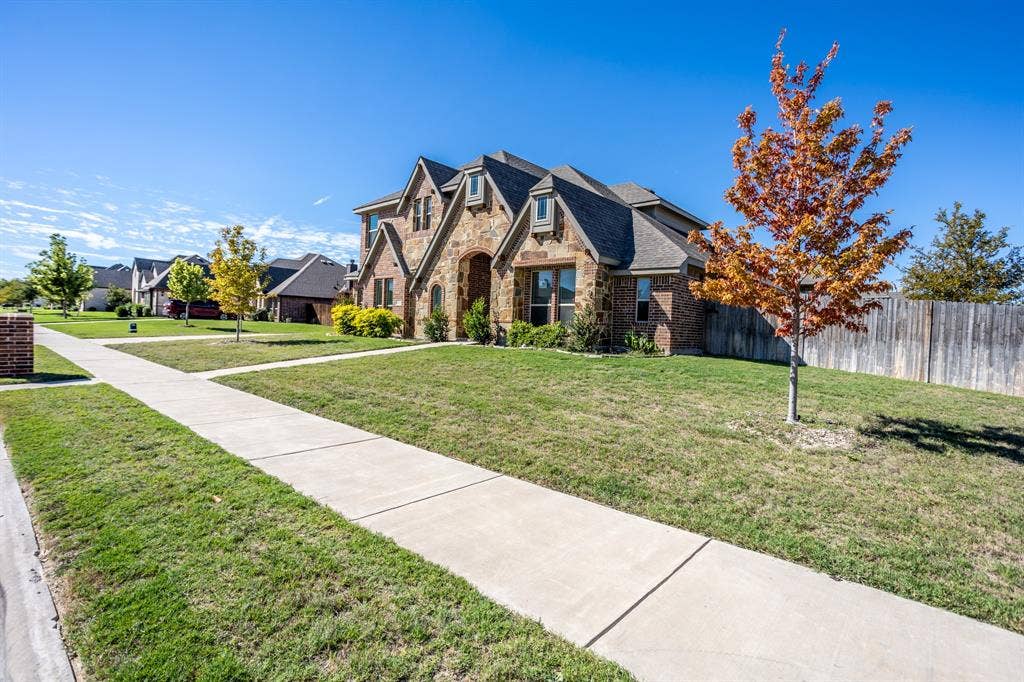 4613 Wildflower Way, Midlothian, TX 76065 4613 Wildflower Way, Midlothian, TX 76065