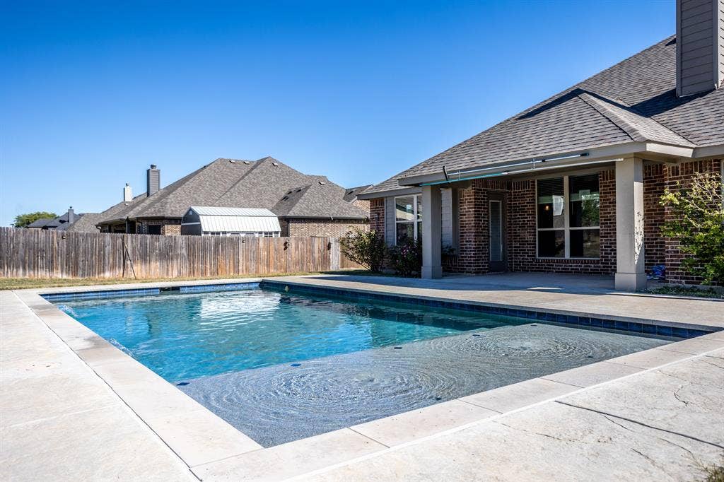 4613 Wildflower Way, Midlothian, TX 76065 4613 Wildflower Way, Midlothian, TX 76065