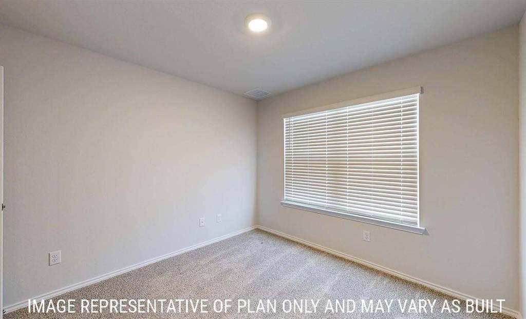 3213 Cyprian Road, Lorena, TX 76655 Neutral wall paint, plush carpeting, recessed lighting, and horizontal blinds installed on a dual-pane window