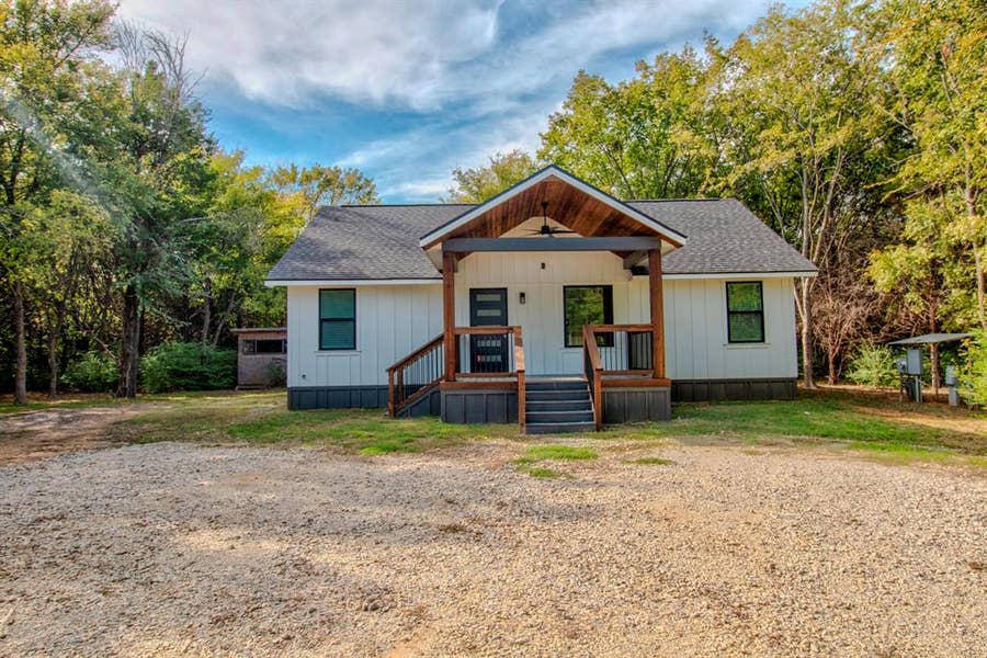 Property photo for 1223 Leo Andrews Road, Whitesboro, TX