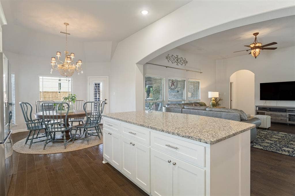 141 Kingsbury Lane, Prosper, TX 75078