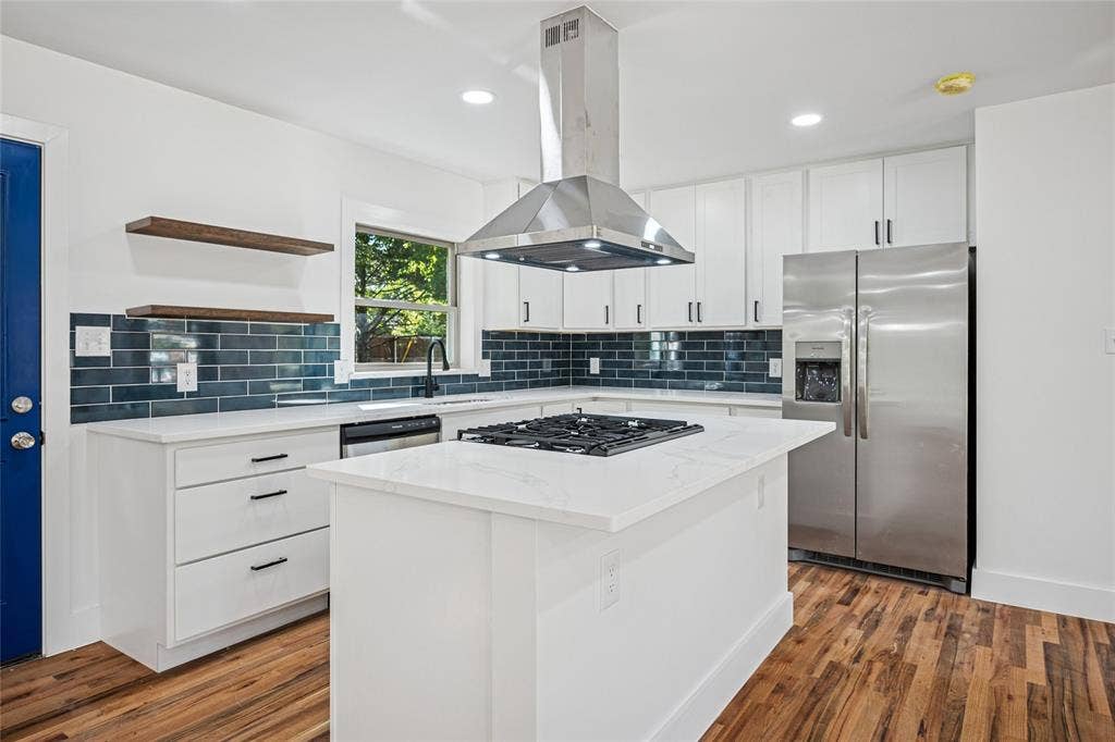 9946 Kilarney Drive, Dallas, TX 75218 9946 Kilarney Drive, Dallas, TX 75218